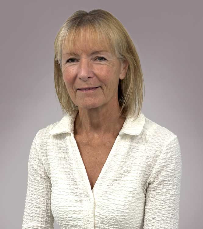 Dr Sian Wareing-Jones